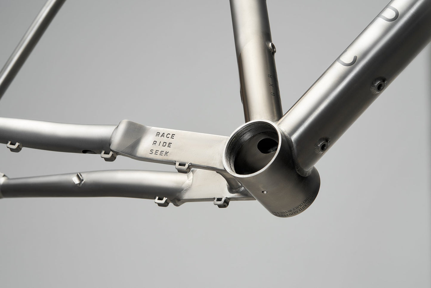 Curve - GXR Frameset