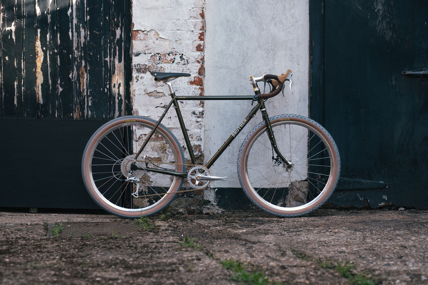 Brother Cycles - Kepler 2026 - Frameset - Blue & Green Metallic