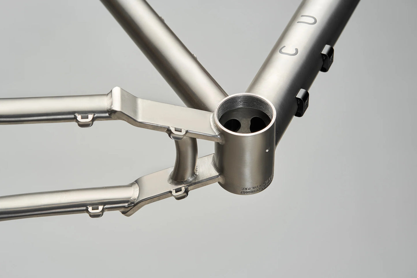 Curve - GMX+ Titanium  Frameset