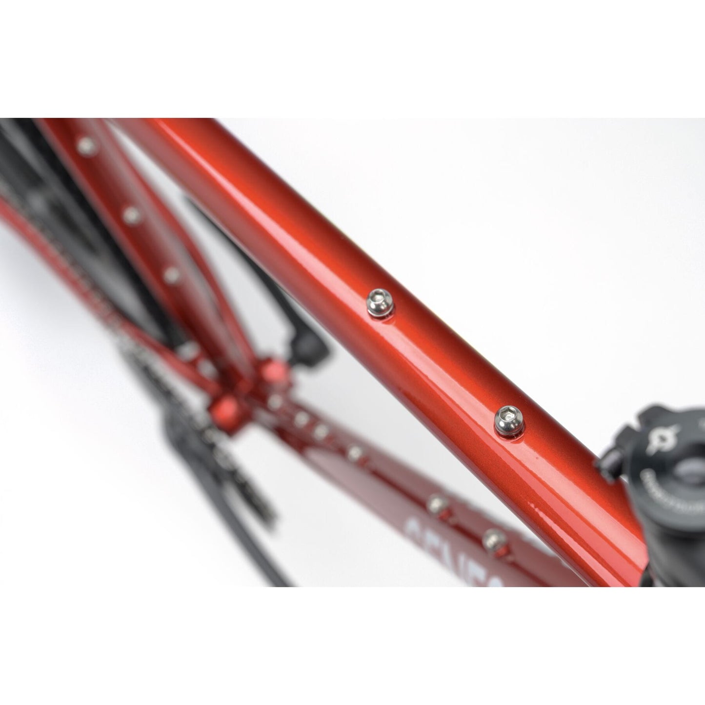Genesis - Croix de Fer 10 - Flatbar - 2025