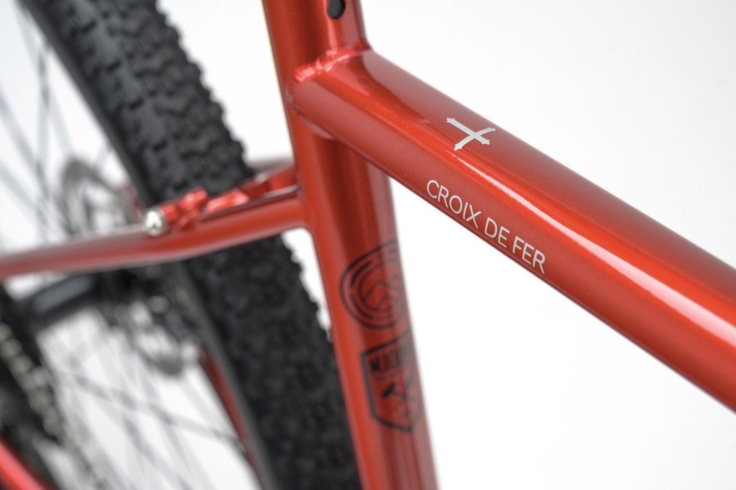 Genesis - Croix de Fer 10 - Flatbar - 2025