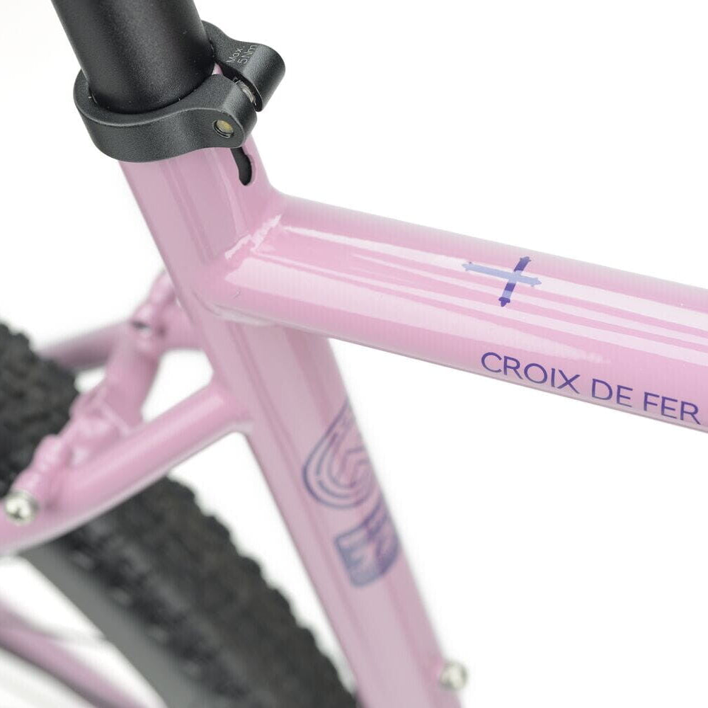 Genesis - Croix de Fer 40 - 2026 - Depeche Mauve (Pink)