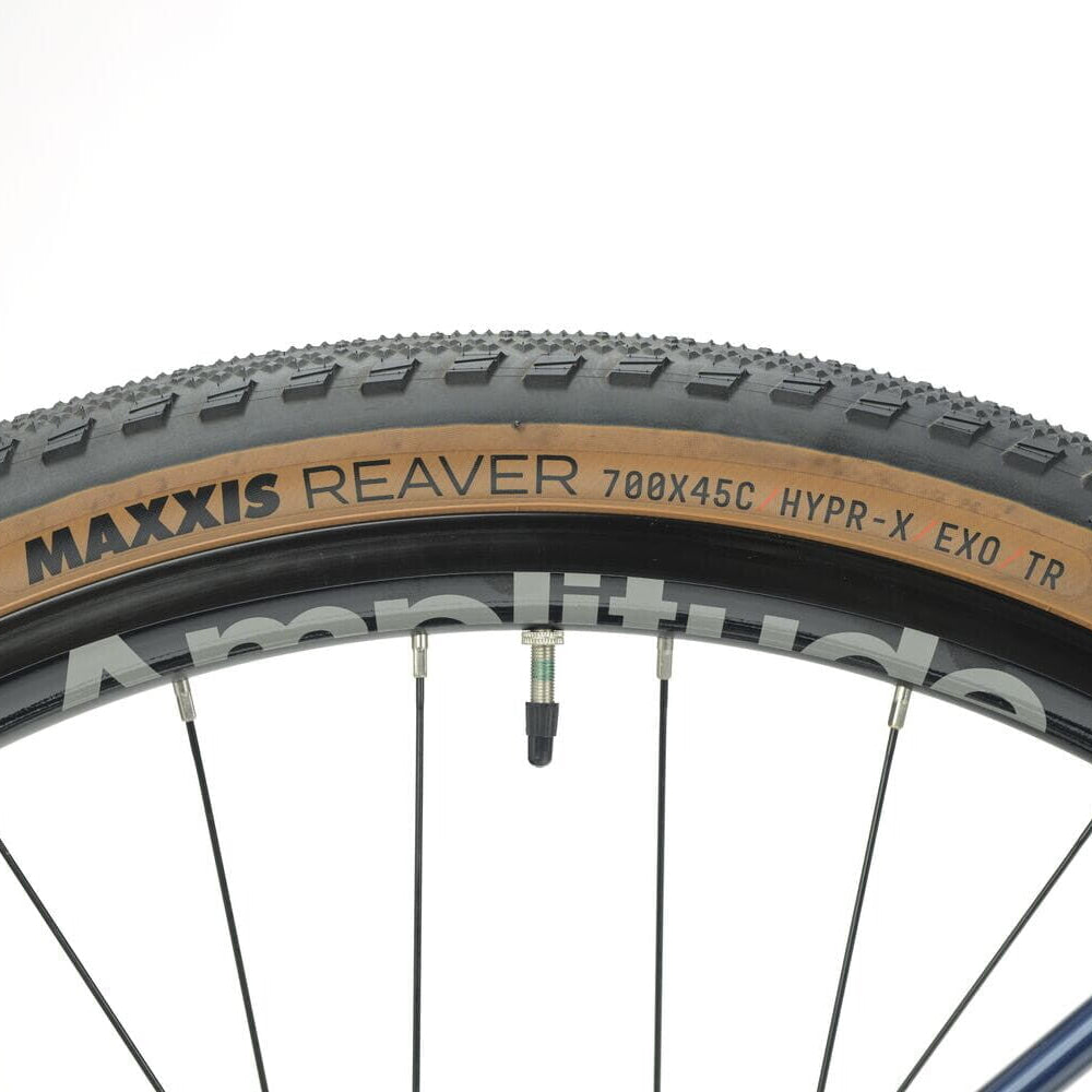 Genesis - Croix de Fer 10 - Flatbar - 2026 - Bloodie Hues (Blue)