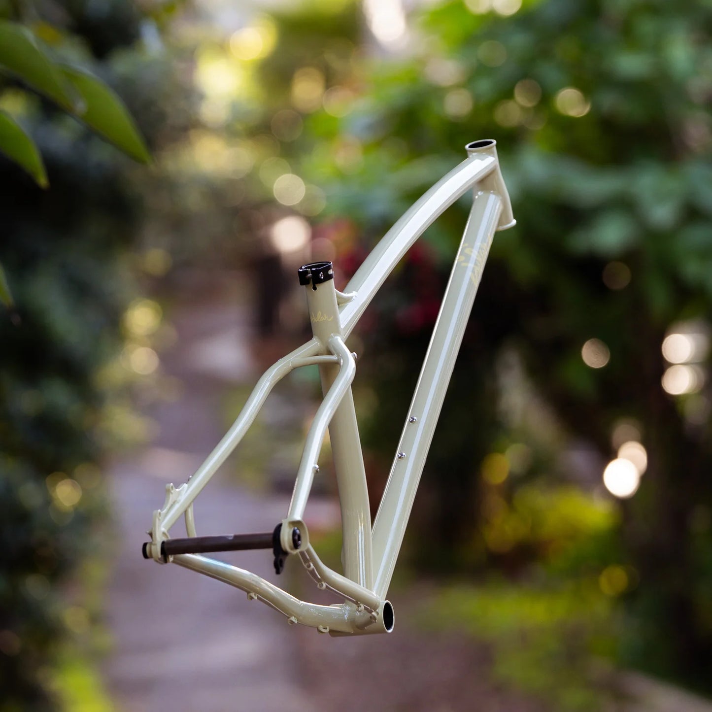 Sklar - Tall Tale Frame