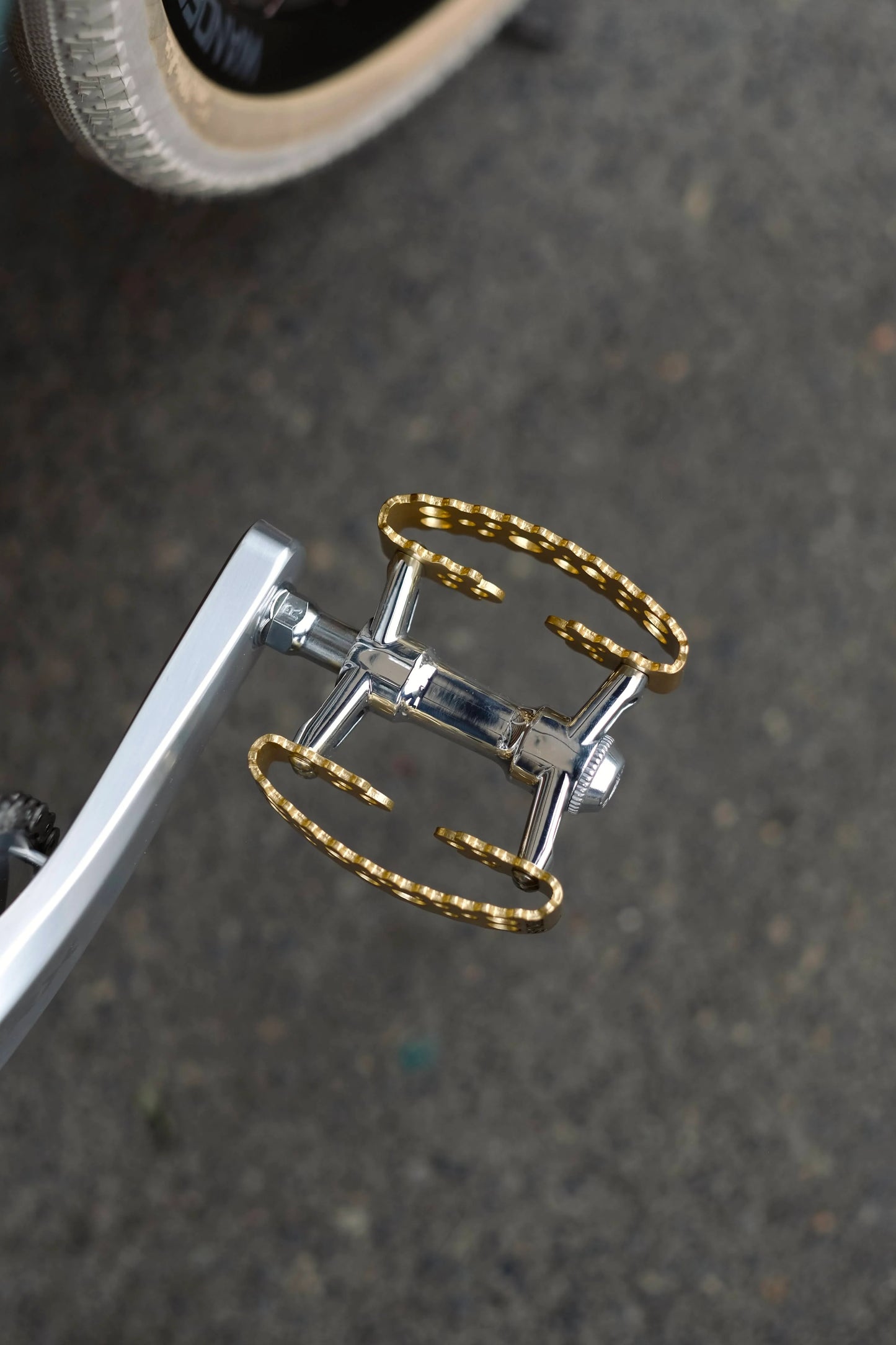 Sim Works - Tiny Bubbly Pedals - Ltd. Edition Gold