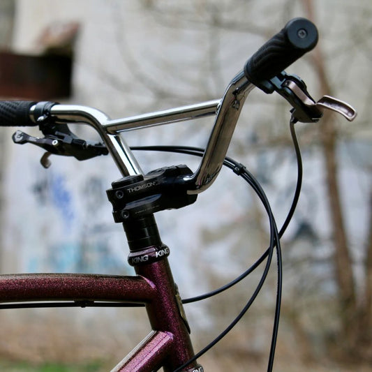 Wilde - Moto Cruiser Bar