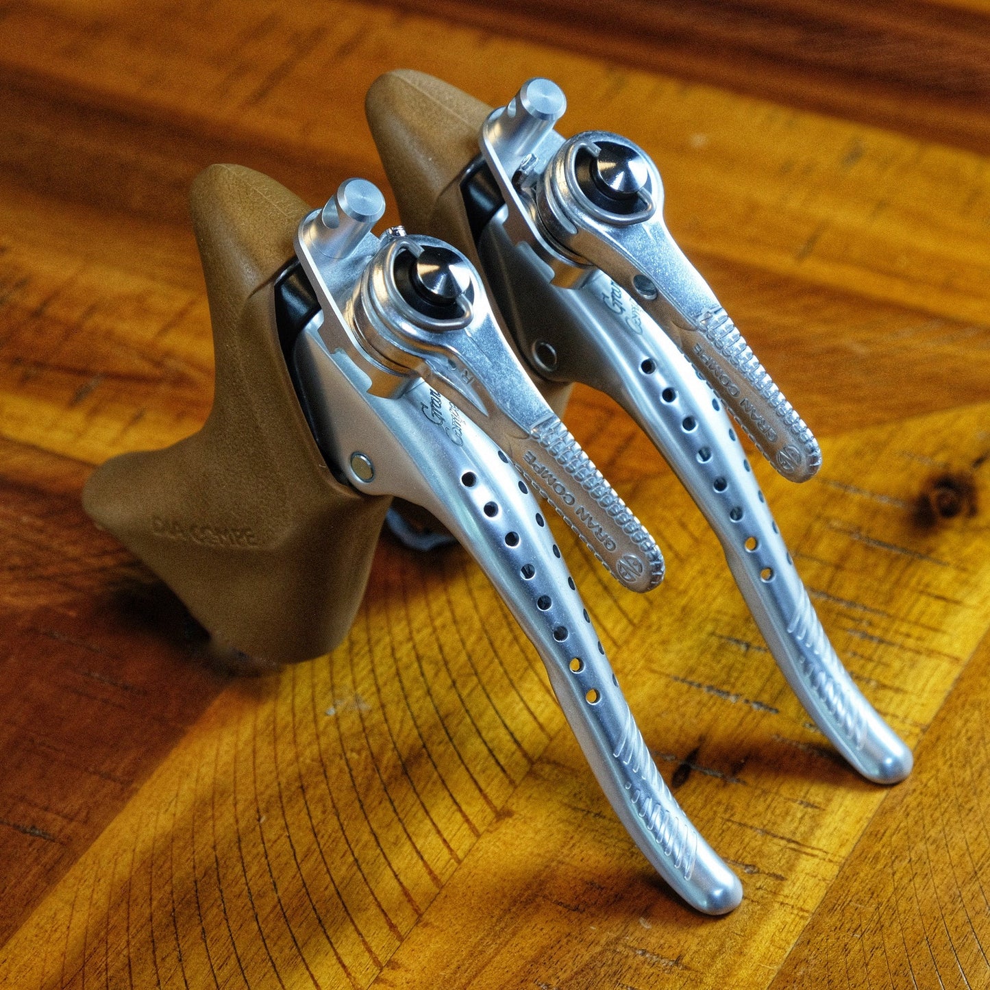 Gevenalle - Gran Compe Levers