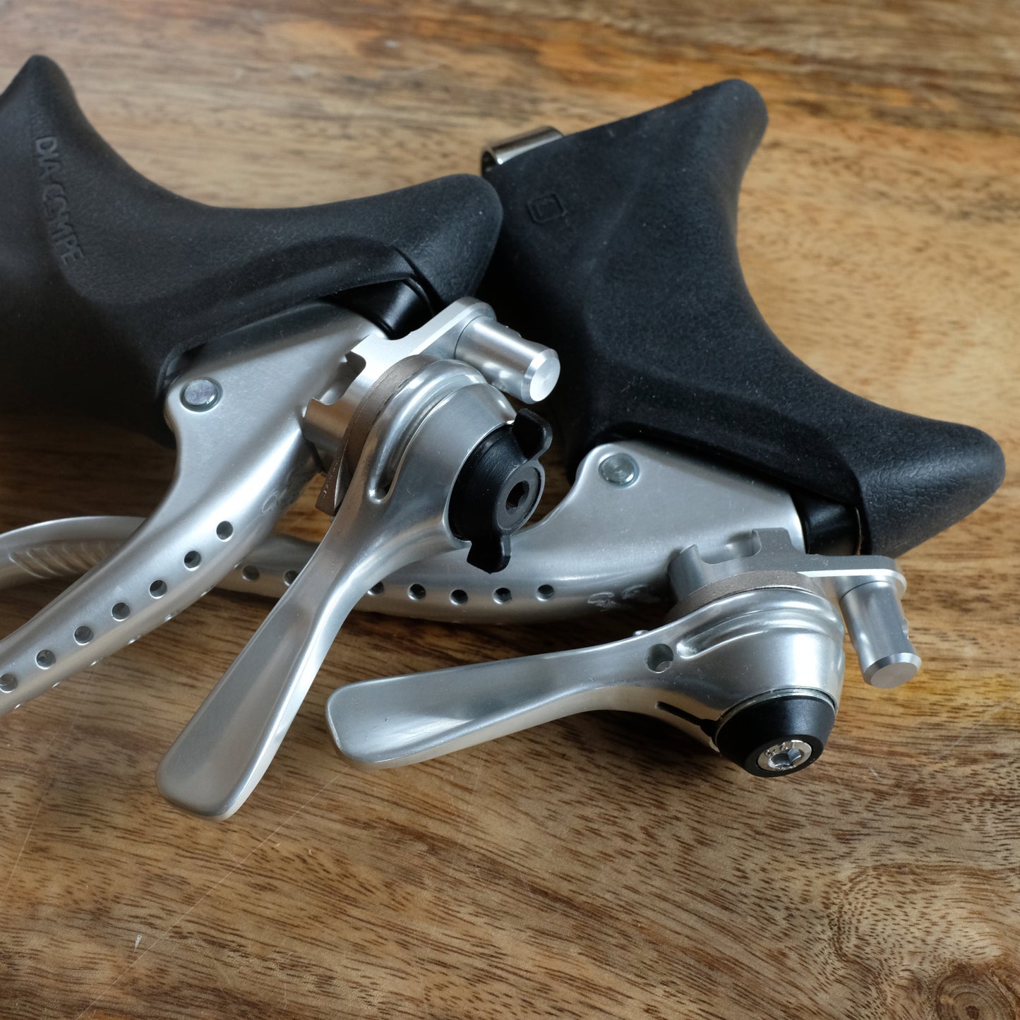 Gevenalle - Gran Compe Levers