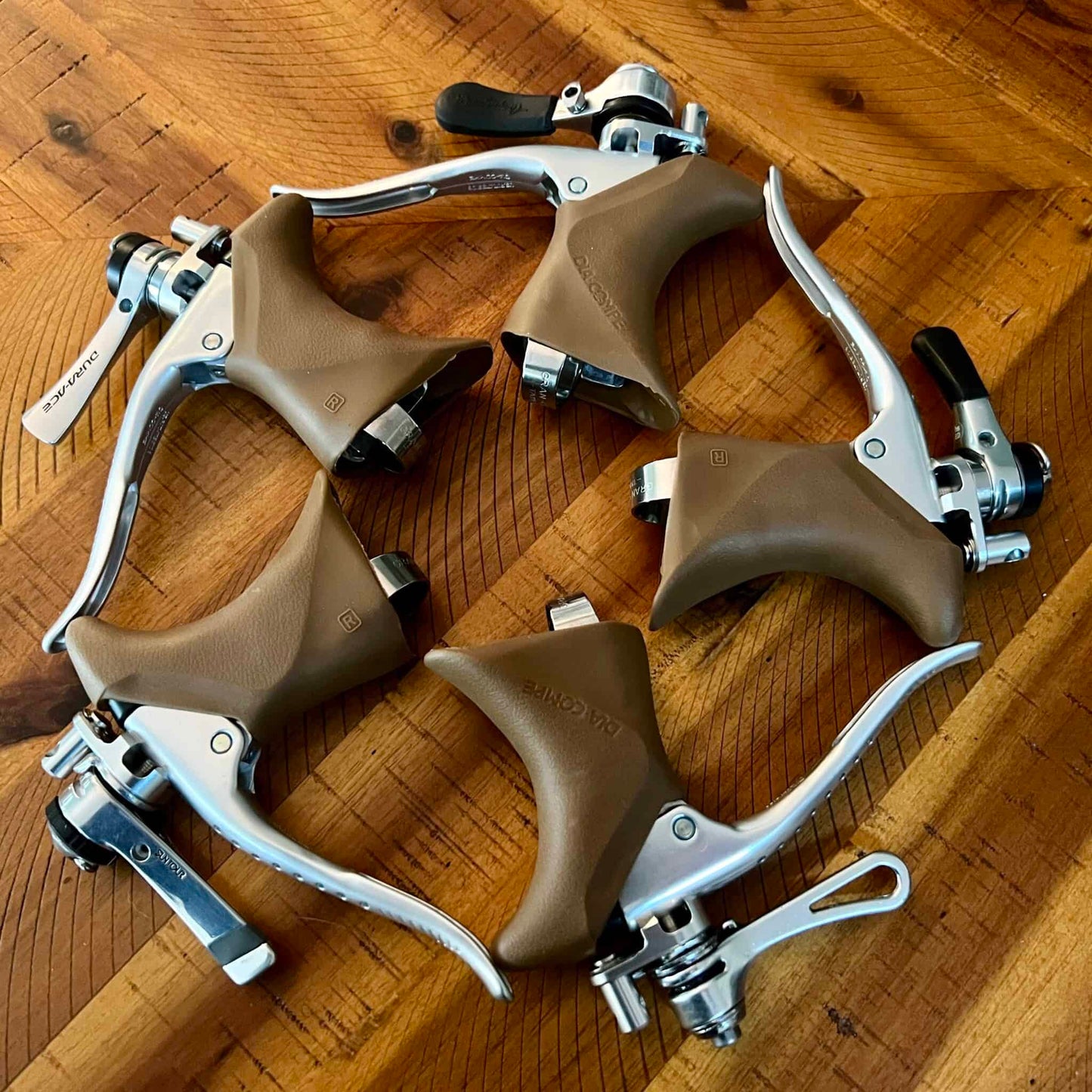 Gevenalle - Gran Compe Levers